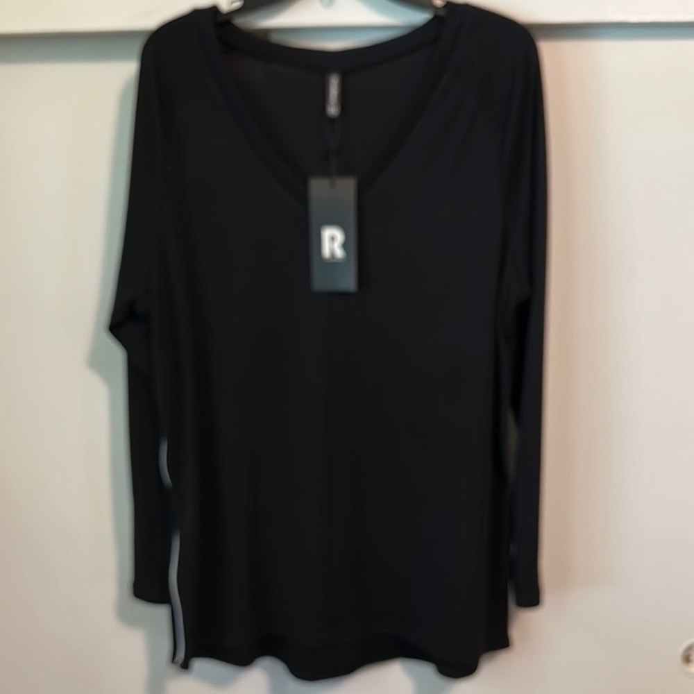 Elegant Black V-Neck Blouse With White Zipper On Sides